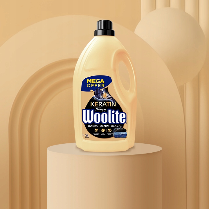 WOOLITE PŁYN DO PRANIA CZARNEGO CIEMNEGO DENIM Z KERATYNĄ 4.5L 75 PRAŃ