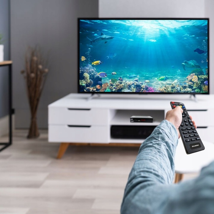 TUNER DEKODER DVBT2 TV NAZIEMNEJ DVB-T2/C HEVC H.265 FHD PILOT HDMI