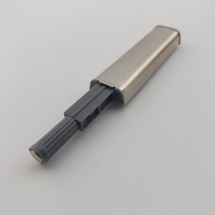 4x ODBOJNIK MEBLOWY AMORTYZATOR TIP ON PUSH TO OPEN METALOWY Z