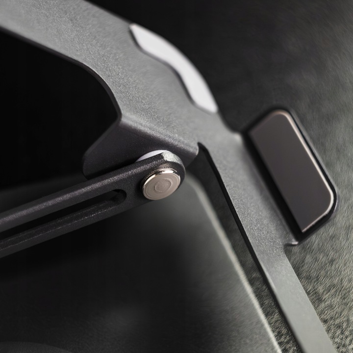 PODSTAWKA POD LAPTOPA REGULOWANA OBROTOWA STOLIK POD LAPTOPA LVN VARIA FLEX