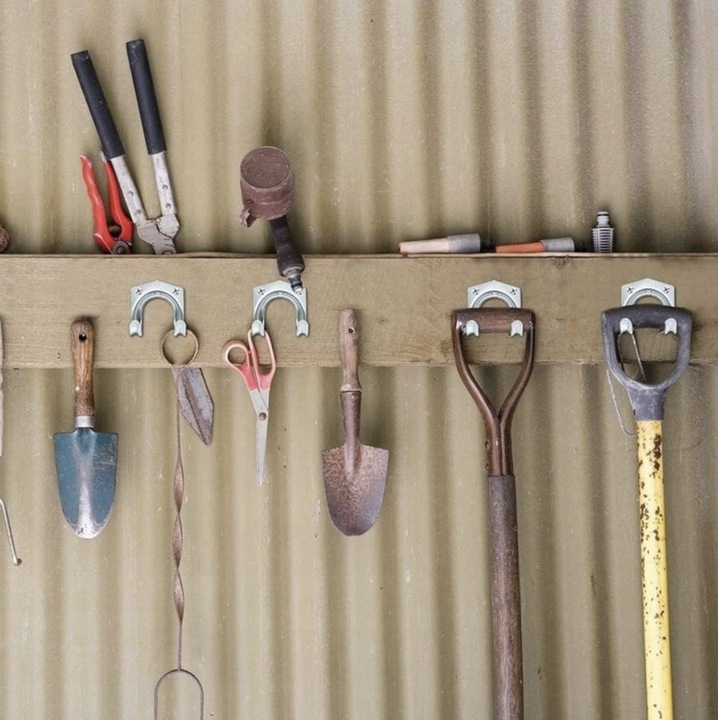 WIESZAK ŚCIENNY NA NARZĘDZIA OGRODOWE UCHWYT MIOTŁY GRABIE MOP ŁOPATE