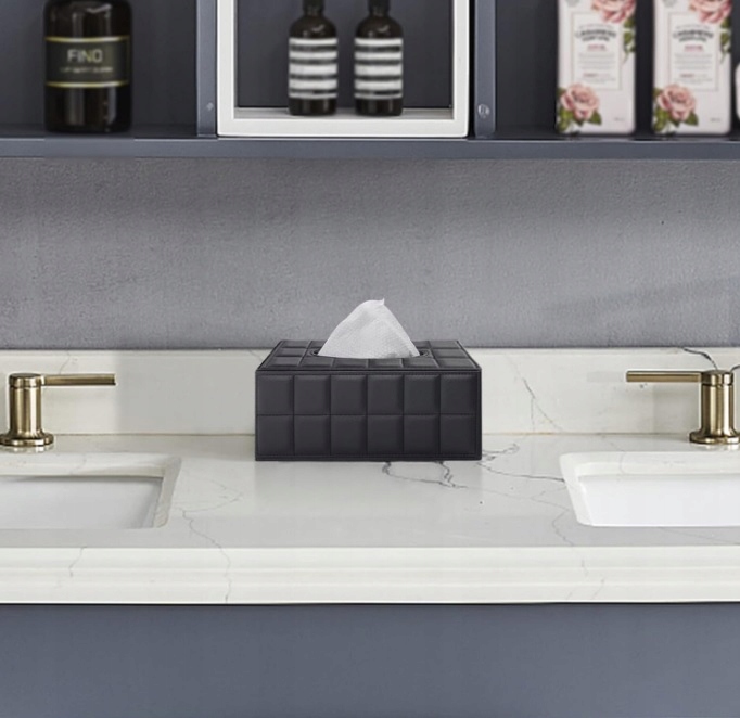 POJEMNIK PUDEŁKO NA CHUSTECZKI CHUSTECZNIK CZARNY ETUI Elegancki