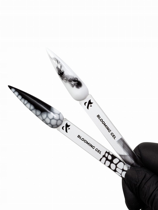 Aqua gel - żel do zdobień na mokro F.O.X Fast Blooming gel, 7 ml