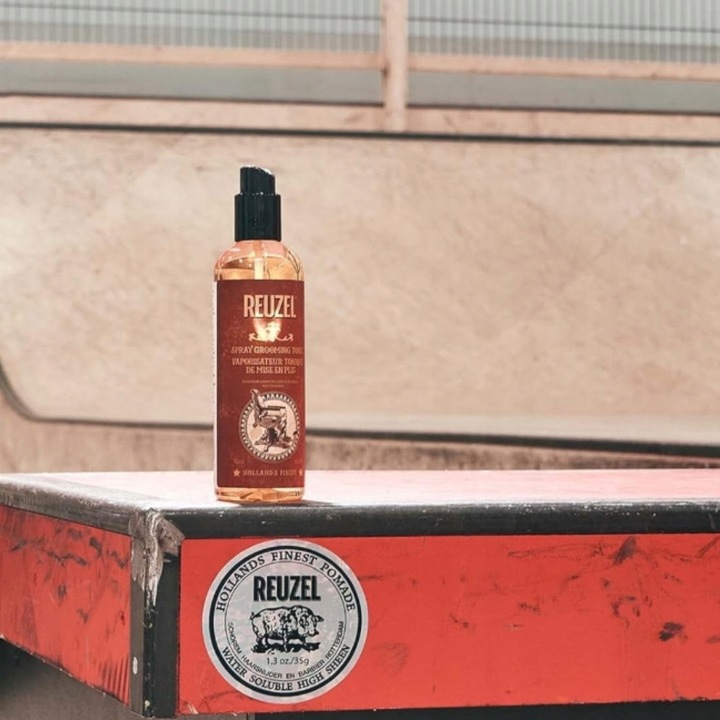 Reuzel Grooming Tonic Spray Utrwalający tonik do stylizacji włosów