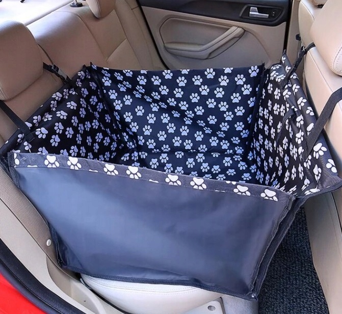 Mata do samochodu transporter dla psa I175