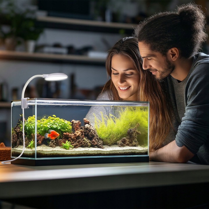 LAMPKA LED KRUGER MEIER DO AKWARIUM 10L-40L MOCNA ROŚLINNA