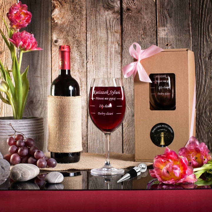 Kieliszek do wina z GRAWEREM prezent upominek urodziny dzień kobiet + KOREK