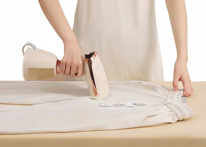 PAROWNICA RĘCZNA DO UBRAŃ ŻELAZKO PAROWE STEAMER REGULACJA PARY ZESTAW