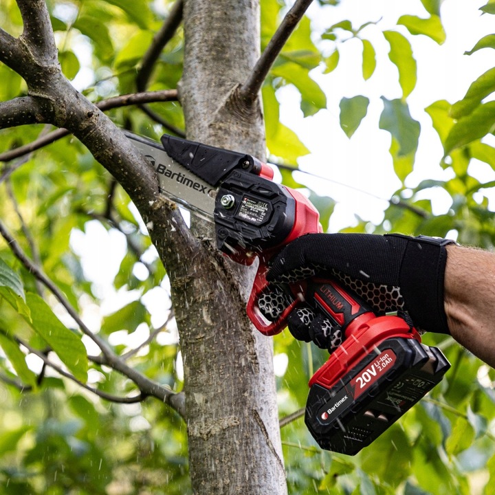 Pilarka Akumulatorowa Piła Łańcuchowa 20V 800W 2 akumulatory 2,0Ah