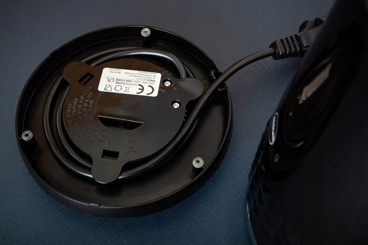 Czajnik elektryczny bezprzewodowy ELDOM C270 1,7L