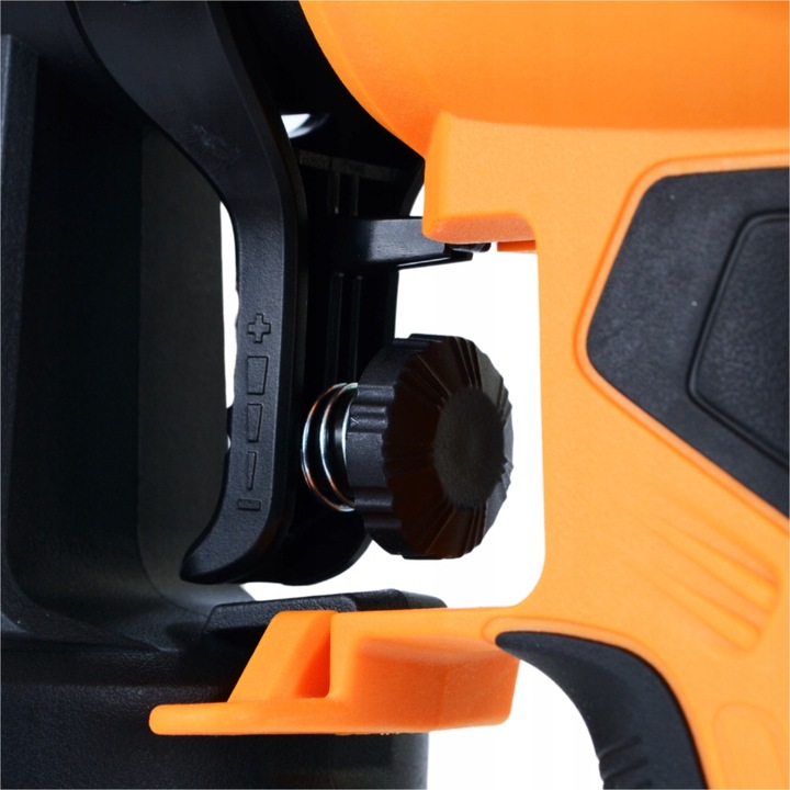 PISTOLET AGREGAT MALARSKI DO MALOWANIA ŚCIAN 700W 4 DYSZ 1200 ML DUŻY