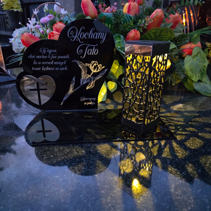 ZNICZ SOLARNY z Grawerem Wieczna Lampka Latarenka LED STATUETKA dla taty