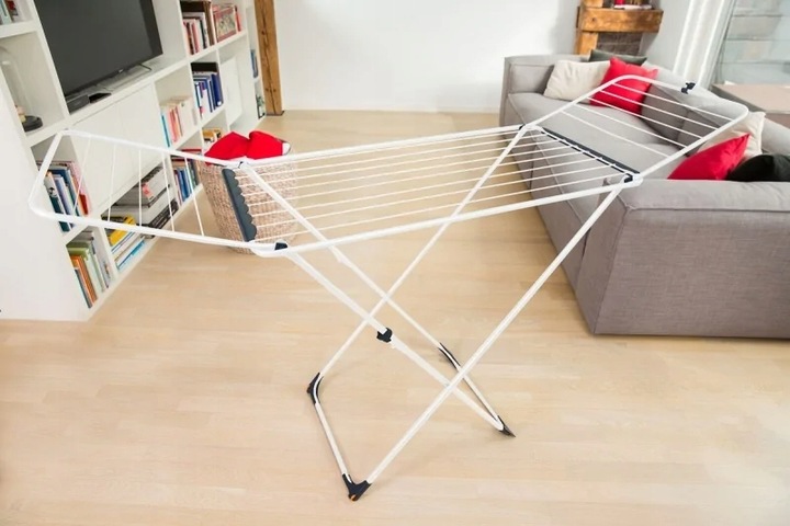 Suszarka na pranie VILEDA Universal - mała do domu balkonowa