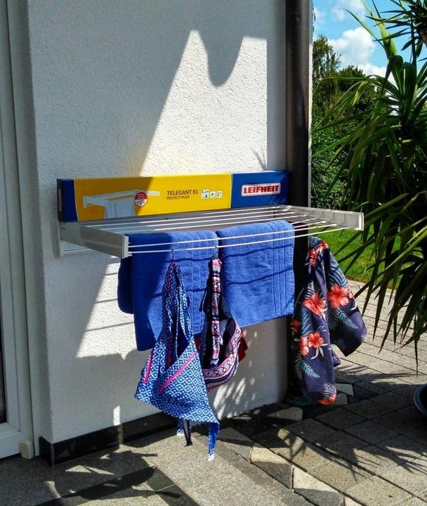 Suszarka ścienna LEIFHEIT 83100 Telegant 81 wisząca Protect Plus BIAŁA