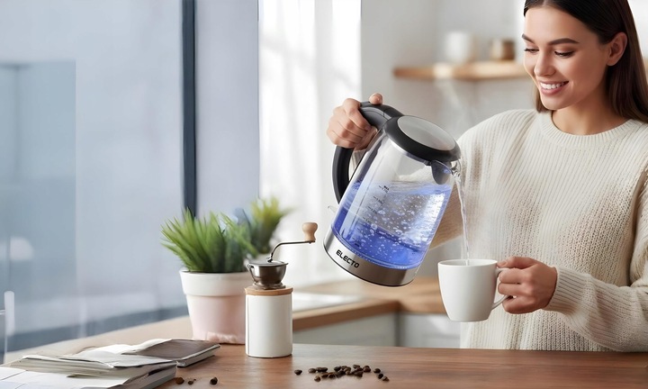 CZAJNIK ELEKTRYCZNY SZKLANY 1,7L MOCNY Z PODŚWIETLENIEM LED 1800W ZE