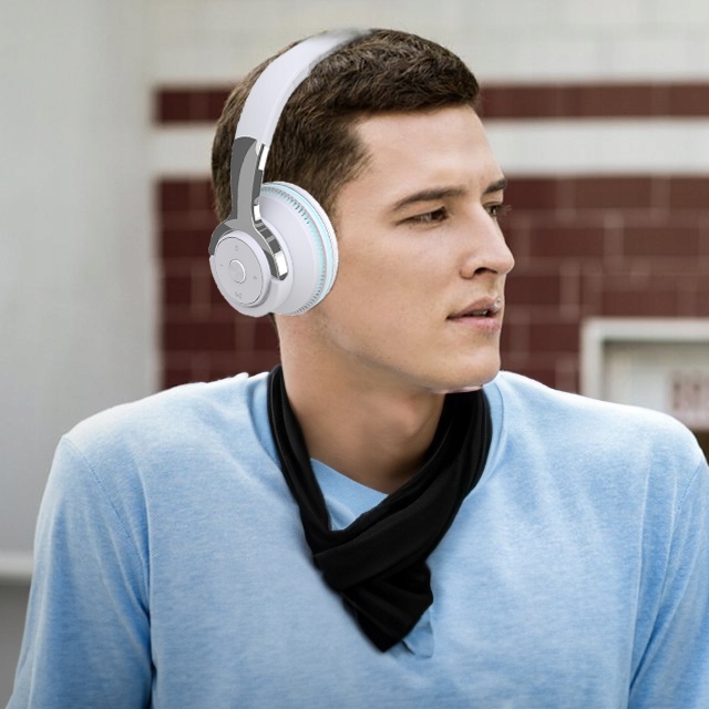 SŁUCHAWKI BEZPRZEWODOWE H2 BLUETOOTH MP3 NAUSZNE MIKROFON RGB DLA