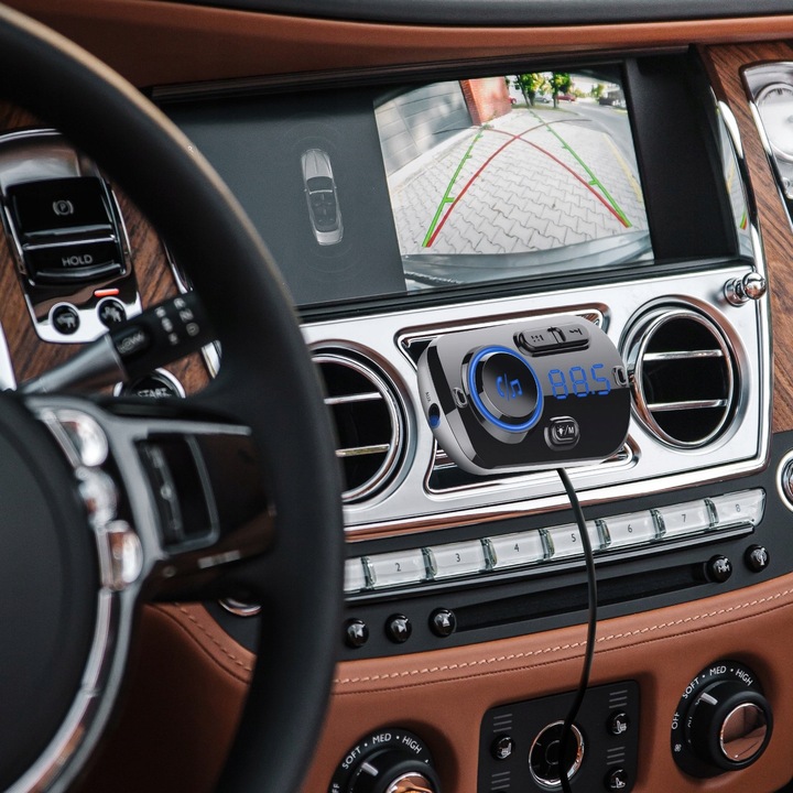 TRANSMITER BLUETOOTH FM SAMOCHODOWY 2X SZYBKA ŁADOWARKA USB-C AUX
