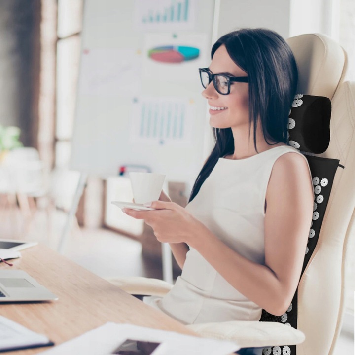 MATA DO AKUPRESURY ZDROWOTNA Z KOLCAMI POBUDZAJĄCA KRĄŻENIE MASAŻ PODUSZKA