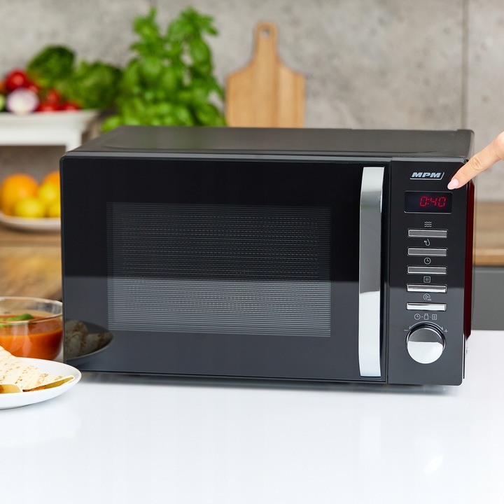 Kuchenka mikrofalowa 20l czarna MPM-20-KMT-05