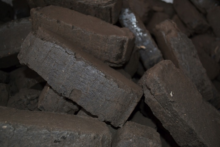 Brykiet torfowy w kartonie 20kg TANI OPAŁ