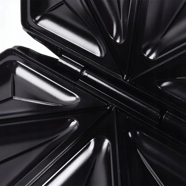 Opiekacz do kanapek Esperanza Parmigiano czarny 1000W