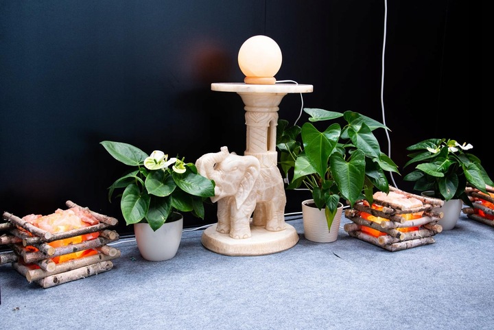 Lampa solna kula z podstawką LATKOWSKI