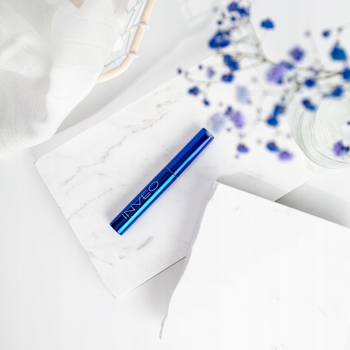Serum do brwi przyśpieszające wzrost, skuteczna odżywka do brwi - INVEO