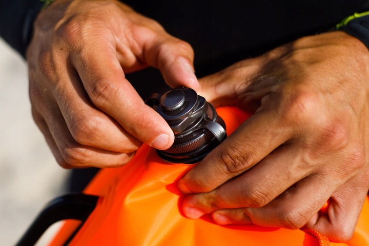 BOJKA RATOWNICZA BOJA PŁYWACKA DMUCHANA PAMELKA