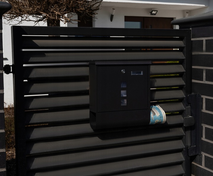 Skrzynka na Listy Pocztę Pocztowa Gazety Napis Duża A4 Listowa do Domu