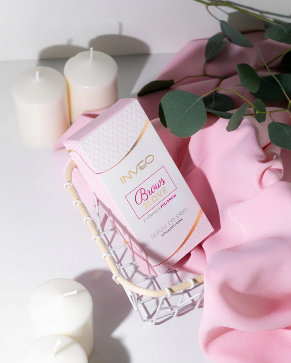 Brows2Love Serum do brwi przyspieszające wzrost z formułą FullBrow