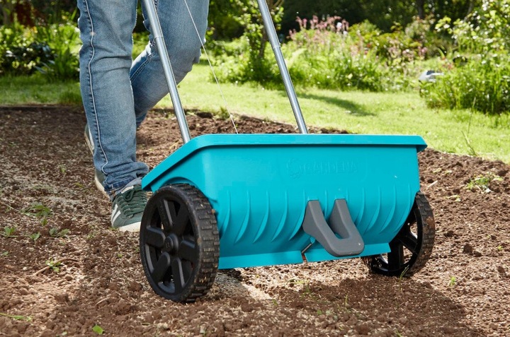 Ręczny Siewnik ogrodowy GARDENA 0432-20 12.5L