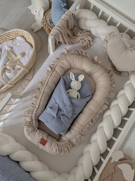 KOKON NIEMOWLĘCY BAWEŁNIANY Z FALBANKĄ INFANTILO