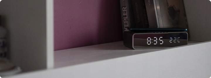 BEZPRZEWODOWA INDUKCYJNA ŁADOWARKA QI CYFROWY ZEGAR BUDZIK TERMOMETR