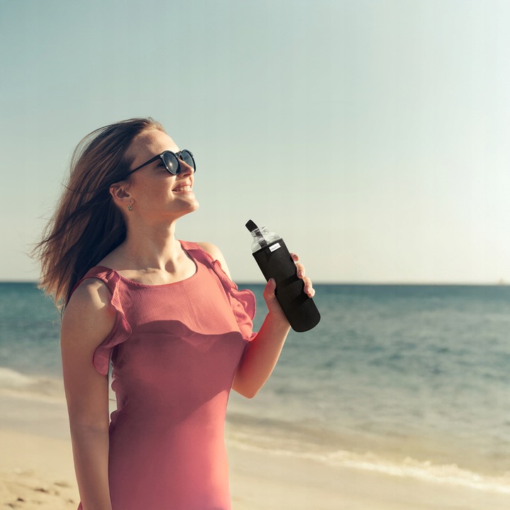 Szklana butelka AquaFloow z etui 700ml bidon szklany na wodę napoje