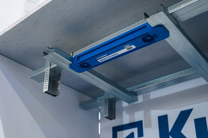 KUBALA 0676 PRZYRZĄD MAGNES DO USTAWIANIA ODLEGŁOŚCI MIĘDZY PROFILAMI