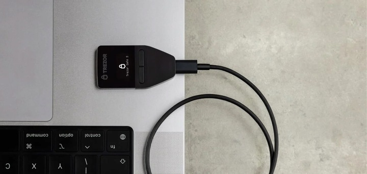 PORTFEL KRYPTOWALUT TREZOR SAFE 3 - STELLAR SILVER