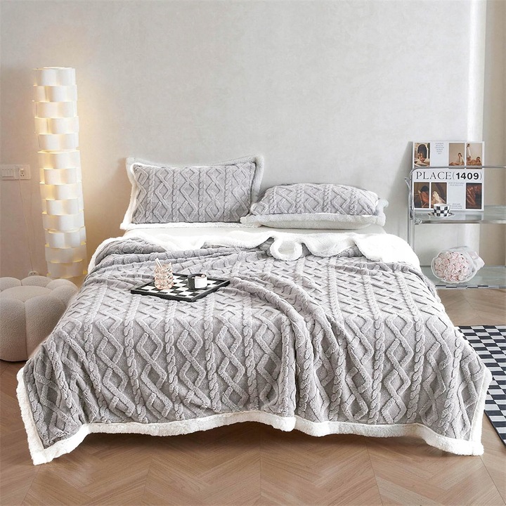 GRUBY KOC NARZUTA NA ŁÓŻKO WARKOCZ BARANEK 150x200 PUSZYSTY CIEPŁY MIĘKKI