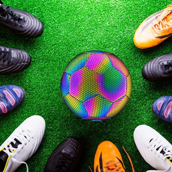 PIŁKA NOŻNA ODBLASKOWA ŚWIECĄCA LUMI DO NOGI ROZM 5 HOLOGRAFICZNA FOOTBALL
