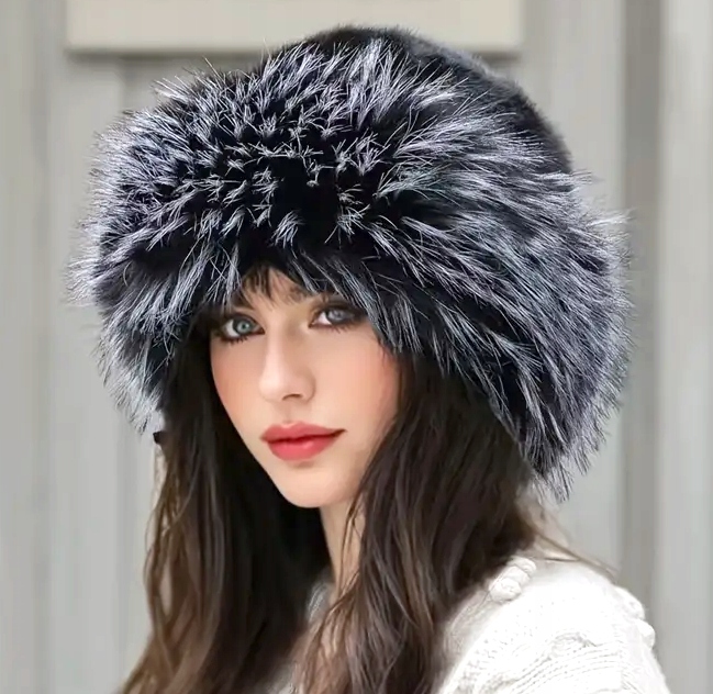 CZAPKA DAMSKA ZIMOWA MODNA ELEGANCKA CIEPŁA SZTUCZNE FUTERKO