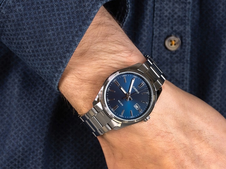 ZEGAREK MĘSKI CASIO MTP-1302PD-2AVEF stalowy datownik bransoleta + BOX