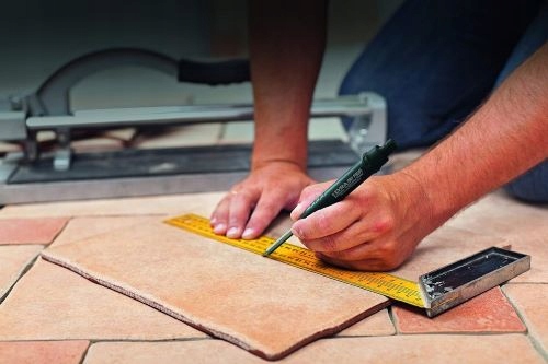 Lyra Dry Profi – praktyczny marker budowlany