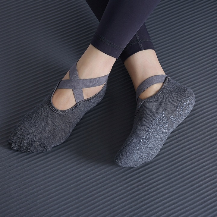 SKARPETKI DO JOGI SKARPETKI DAMSKIE DO TAŃCA DO TAŃCA PILATES x 3 pary