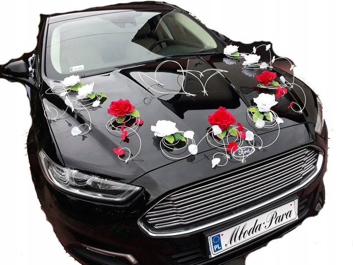 Dekoracja samochodu ozdoby na auto do ślubu płatki