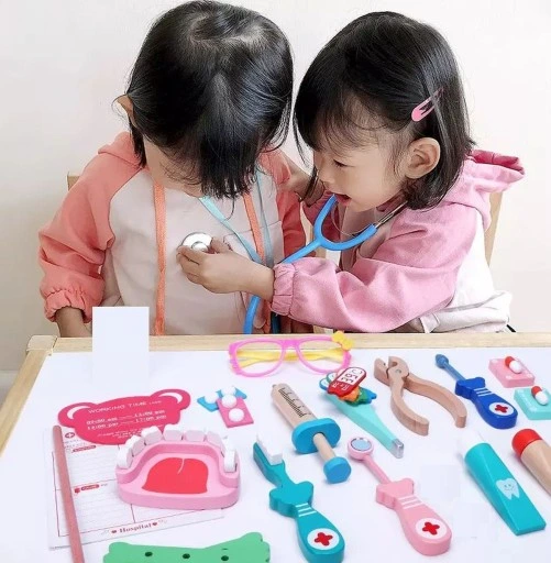 DUŻY DREWNIANY ZESTAW LEKARSKI DOKTOR LEKARZ