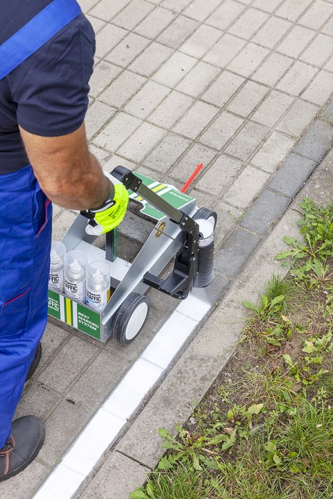 Farba drogowa AMPERE TRAFFIC biała do linii, pasów, ciągów komunikacyjnych