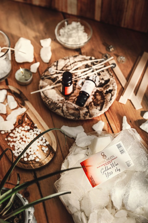 Wosk Sojowy Naturalny EKO Do Świec Sojowych 1 kg Świecarzpl