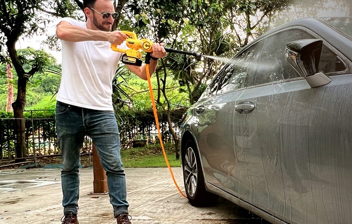 MYJKA CIŚNIENIOWA AKUMULATOROWA BEZPRZEWODOWA IMOUM 4Ah 21V 400W