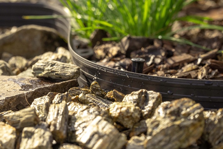 Zestaw obrzeże trawnikowe BORDER KOTWY 20m 6cm