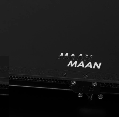 OKAP Kuchenny MAAN VERTICAL 60cm Czarny ŚCIENNY SZKŁO LED CICHY LUX