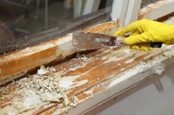 Żel do usuwania starych powłok do drewna 1L V33